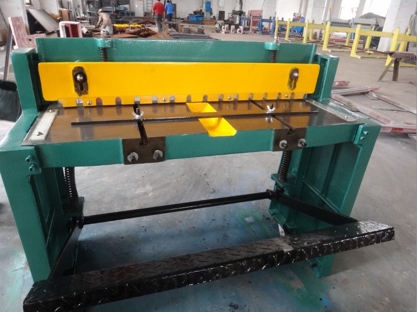 Foot shearing machine