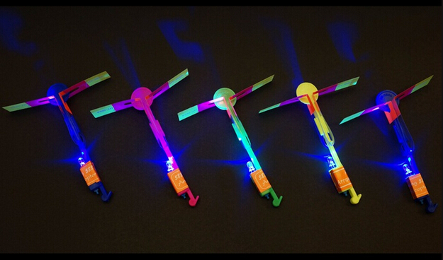 ledライト傘を飛ぶまでは矢印ヘリコプター卸売スリング弾性パワードおもちゃを撃つ問屋・仕入れ・卸・卸売り