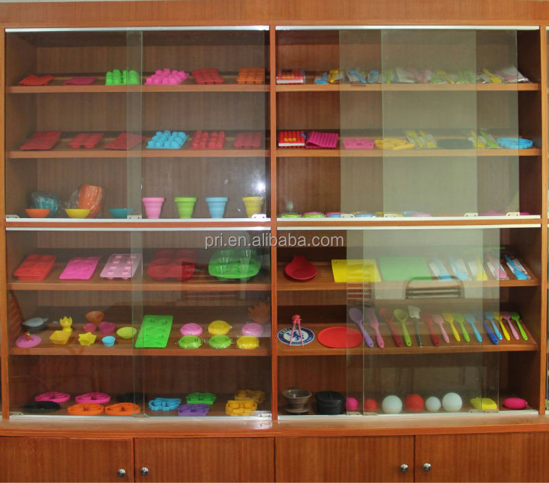 Practical and beautiful designed cake decorating tools