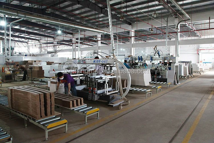 中国のリビングルームのソファセットドバイ革のソファの家具仕入れ・メーカー・工場