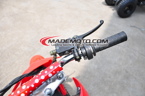 dirt bike detail red.jpg