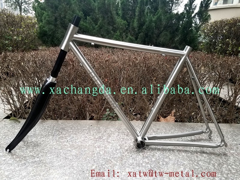 xacd titanium road frame063.jpg