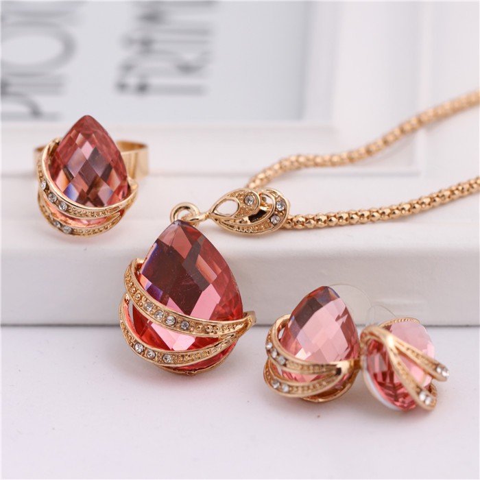 Free shipping New Fashion 18k Yellow Gold Filled Clear Austrian Crystal Necklace Earring Ring Wedding Jewelry Set (5)