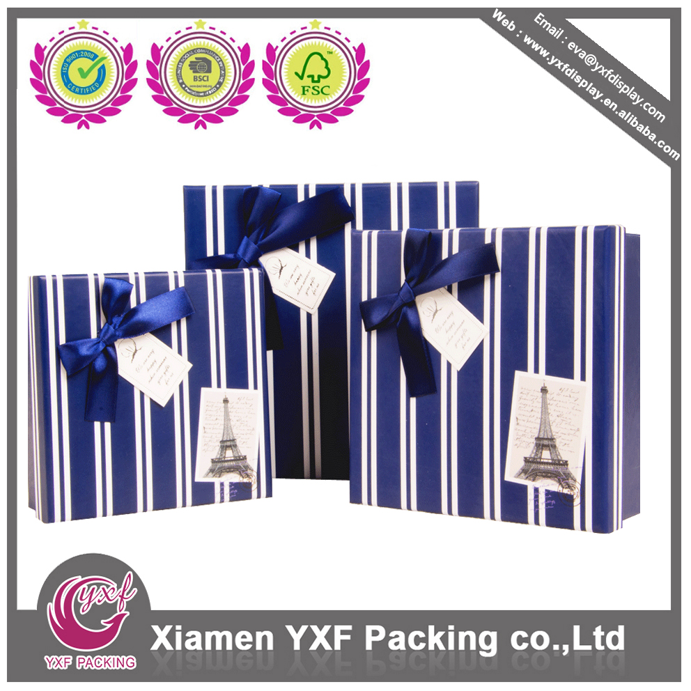 folding paper gift box with stripe design