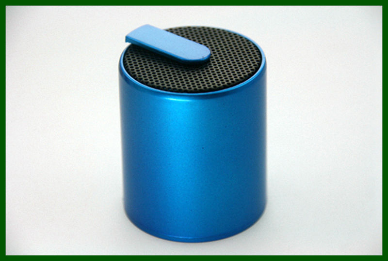 Active Subwoofers Portable Mini Bluetooth Speaker Salt and Pepper Shaker Style