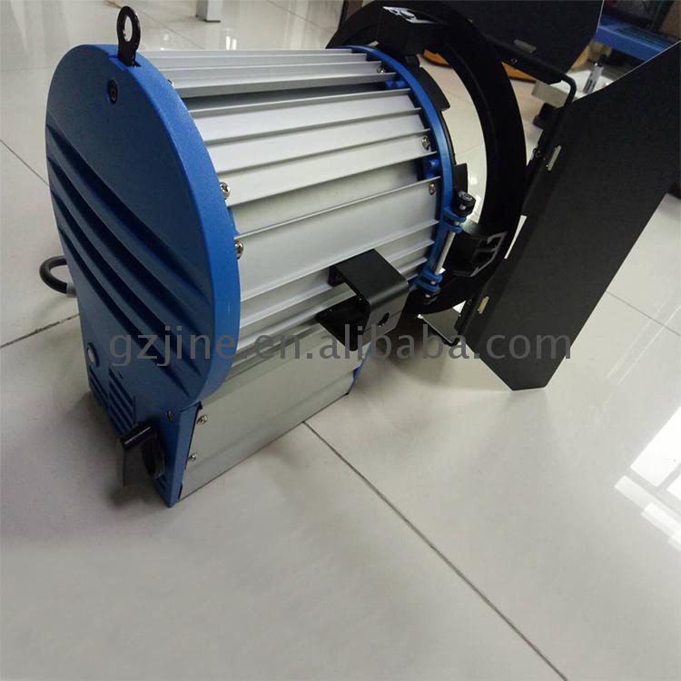 led fresnel spot light