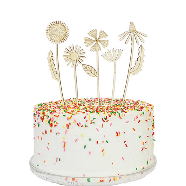 flower cake topper.jpg