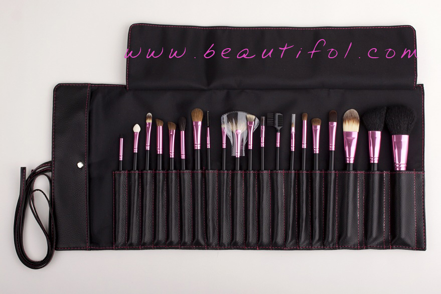 Profession brush! For professio<em></em>nal use, set up the prefect make up, roll up set, make up set問屋・仕入れ・卸・卸売り