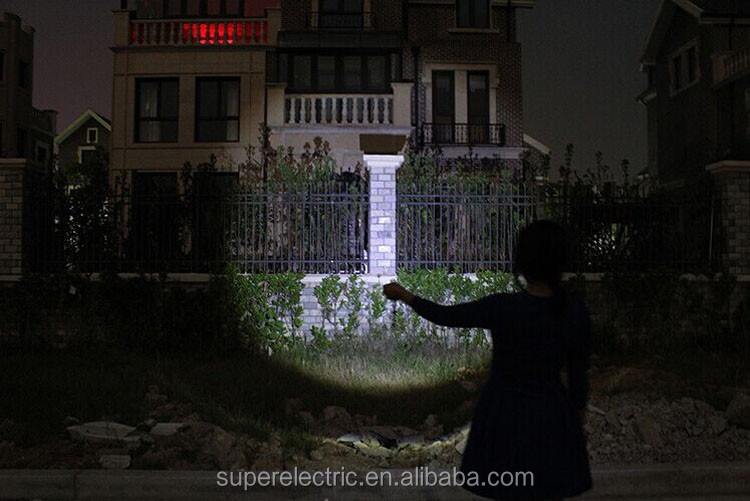 安い安い安い懐中電灯ledトーチライト、 Led警察懐中電灯トーチ、 メタルled懐中電灯仕入れ・メーカー・工場