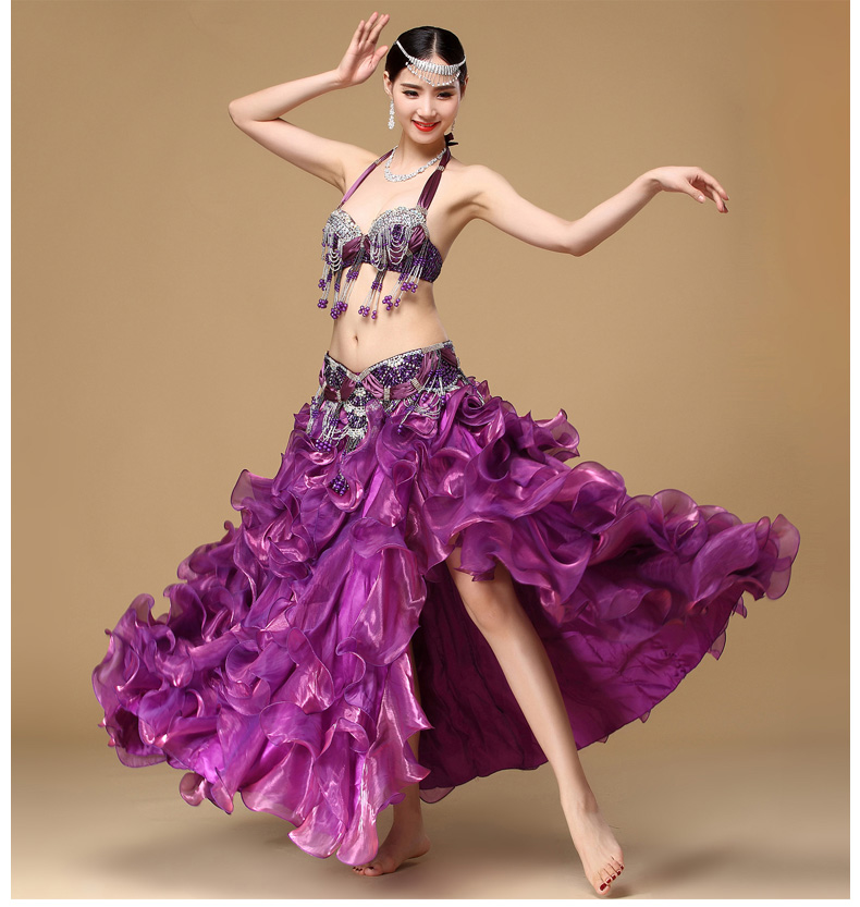 Bellydance Boutique - Bellydance costume by Yasmin. UK dress size 14-16.  Half price! Check it out now! . .  /shop/belly-dance-sale/belly-dance-costume-purple-queen/ . . #purple  #purplecostume #bellydancecostumes