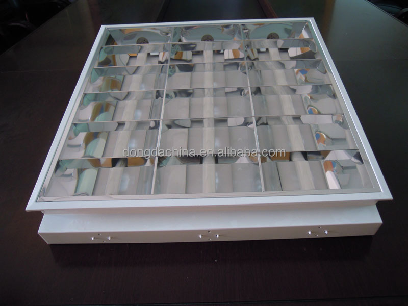 T8-3x18W-V Model-Recessed.JPG