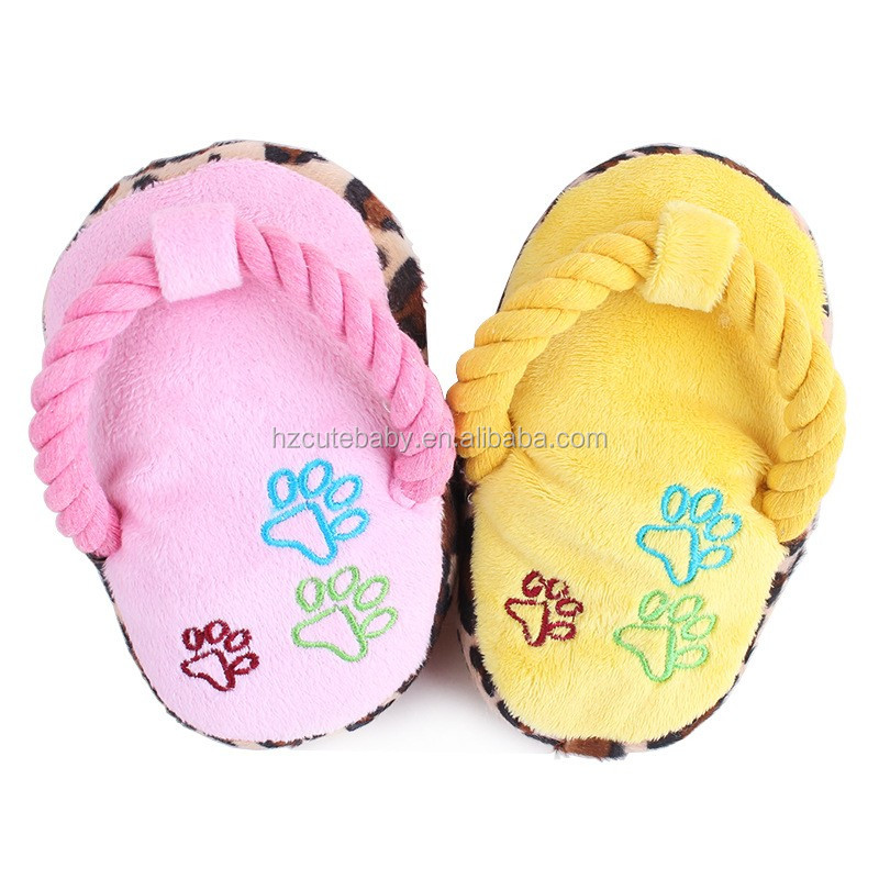 2016 New Plush Squeaky Paw Shoe Shaped Dog Toys Buy Shoe Shaped Dog