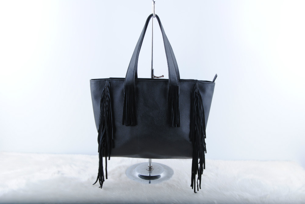 新しい到着の女性のスエードのフリンジタッセルショルダーハンドバッグのファッション革の女性用バッグ仕入れ・メーカー・工場