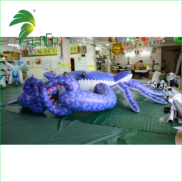 Inflatable crabs (2)