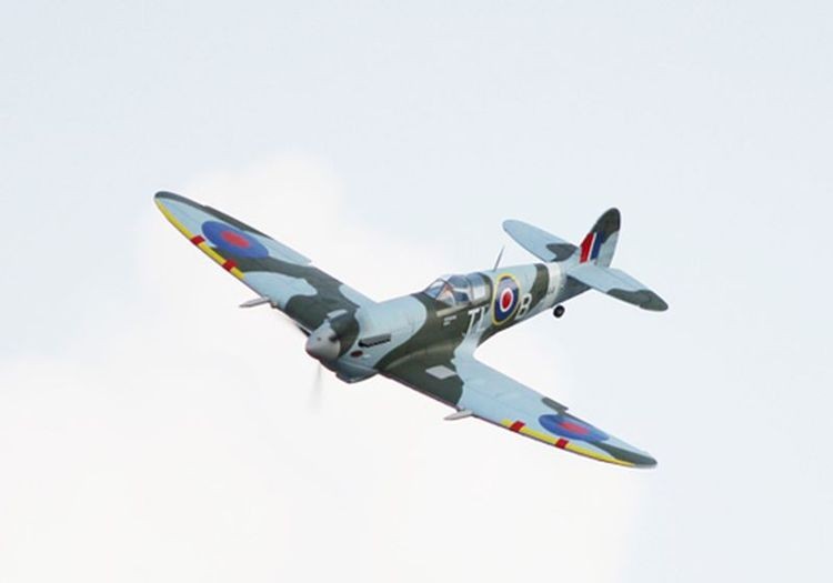 1068930-Brushless Remote Control RC War Plane 2.4G RTF-2_06.jpg