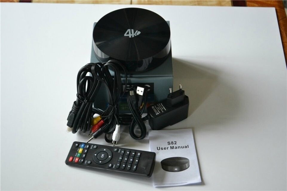 最新! amlogicテレビボックスアンドロイドスマートクアッドコア4.44k本当のテレビリモコン付きボックスs82tvボックス問屋・仕入れ・卸・卸売り