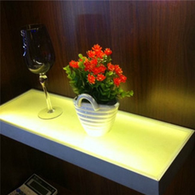 led lighted glass wall shelf (8).jpg