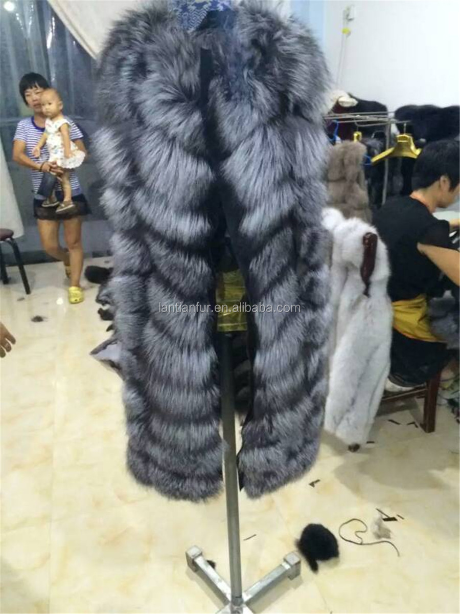 自然銀ロシアの女性コートキツネの毛皮のベスト仕入れ・メーカー・工場