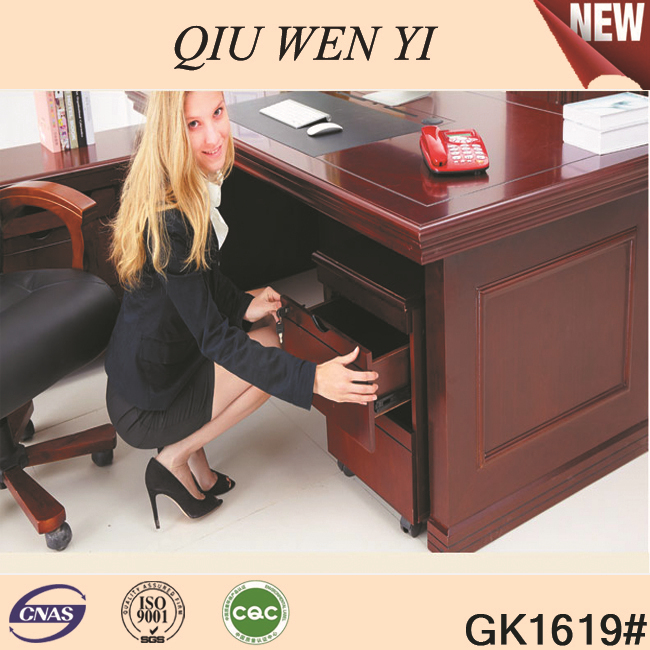 最新の幹部のテーブルには、 l字型木製のベニヤ、 mdfのオフィスのテーブル、 オフィスの机仕入れ・メーカー・工場
