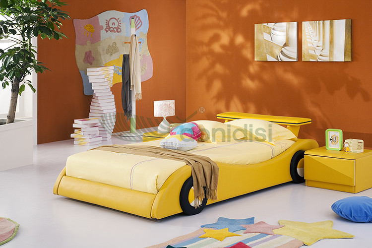 oem許容モダンなデザインの子供のベッドの車の形状の木製二段ベッド仕入れ・メーカー・工場