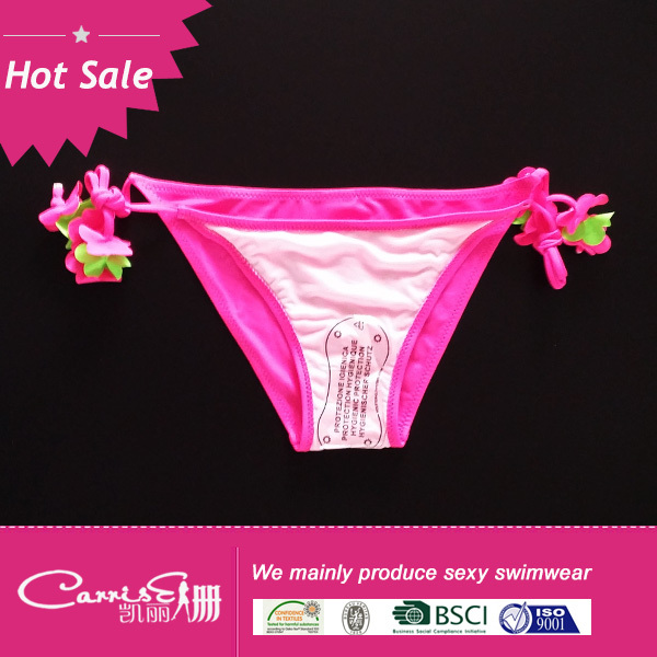 2014 Wholesale latest hot sale Halter Bikini girl