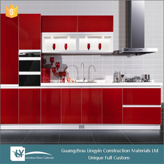 italian kitchen cabinet lacquer.jpg