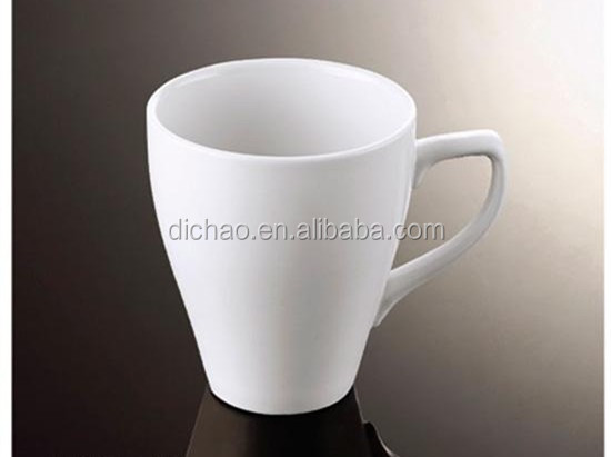 中国工場白いセラミックカップでカスタム印刷されたロゴのための卸売仕入れ・メーカー・工場
