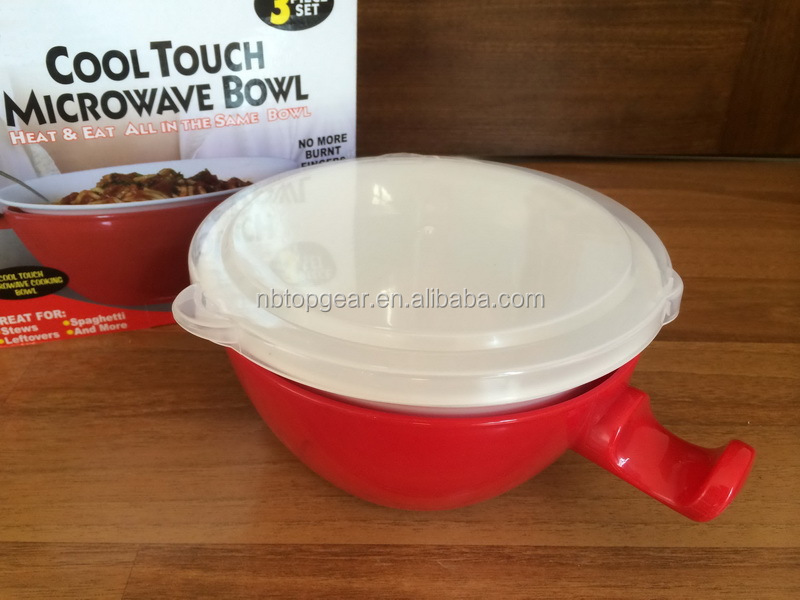 Cool Touch Microwave Bowl: Heat and eat all in the same bowl.