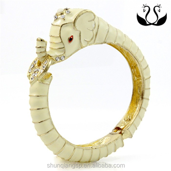 elephant hair gold bracelet03.jpg