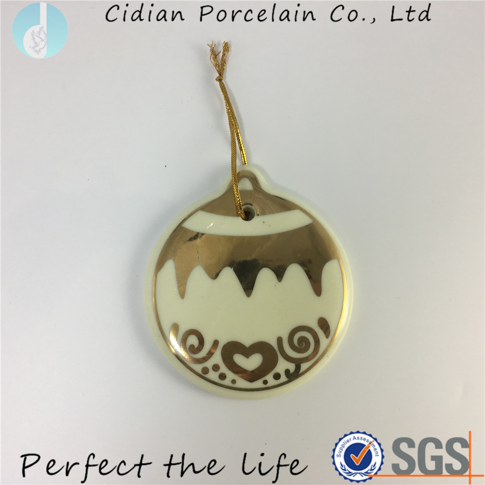 hanging ornament98.jpg
