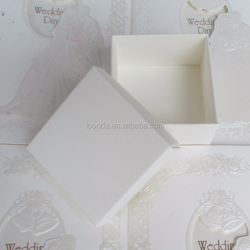 white cardboard jewelry box (1).jpg