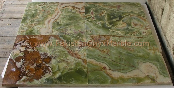 dark-green-onyx-tiles-13.jpg