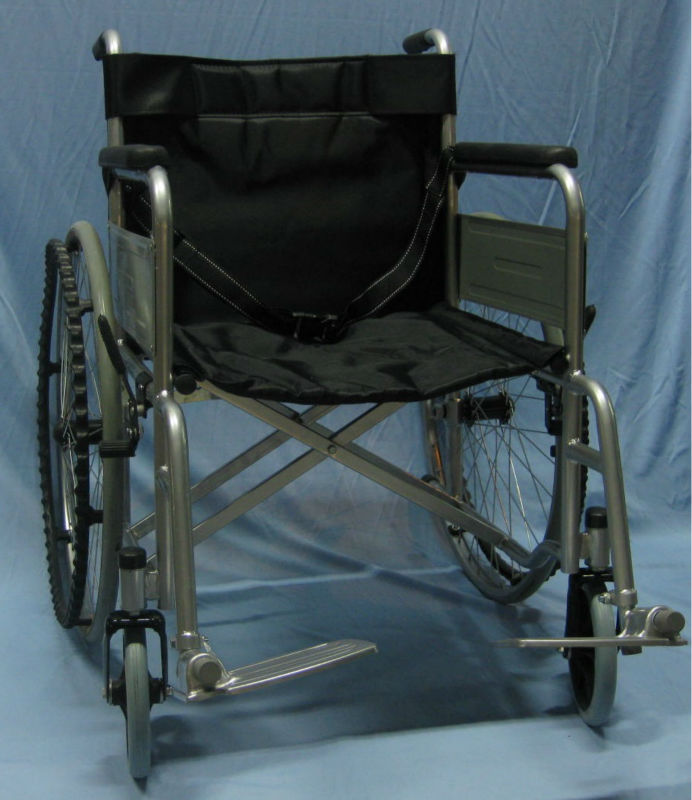 Solid tyre wheelchair p2