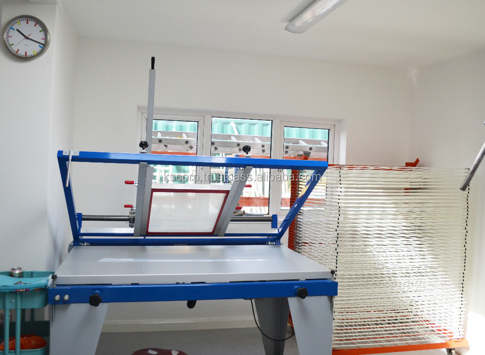 Screen_print_hand_bench_proffesional_print_bench_in_Squeegee_&_Ink_studio.jpg