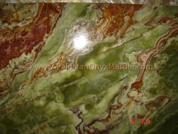 dark-green-onyx-tiles-10.jpg