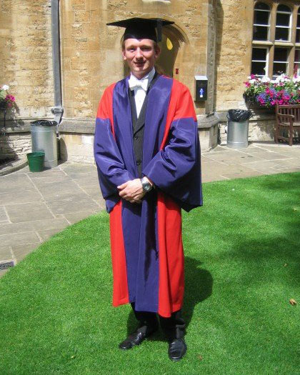 Dphil_gown.jpg
