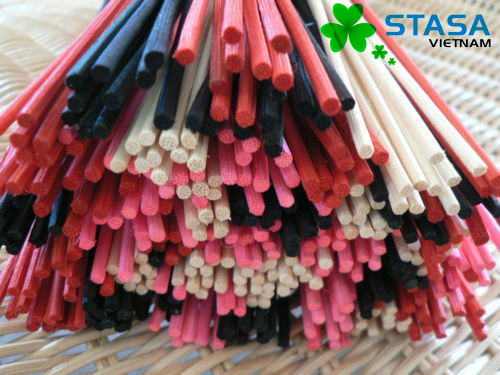 colored reed sticks.jpg