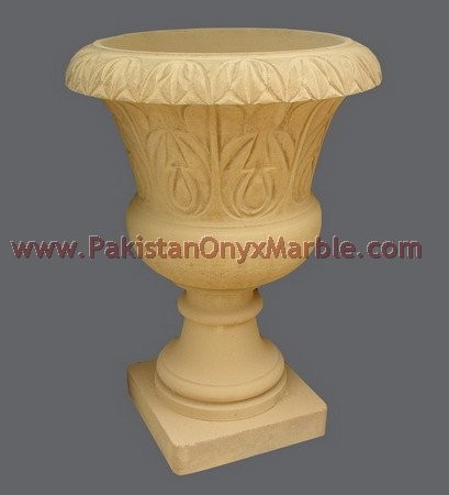 marble-planter-verona-ziarat-white-black-marble-23.jpg