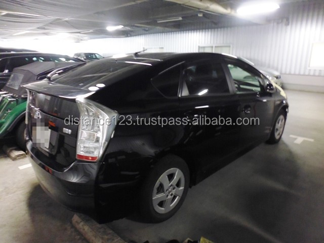 accident damaged toyota prius #4