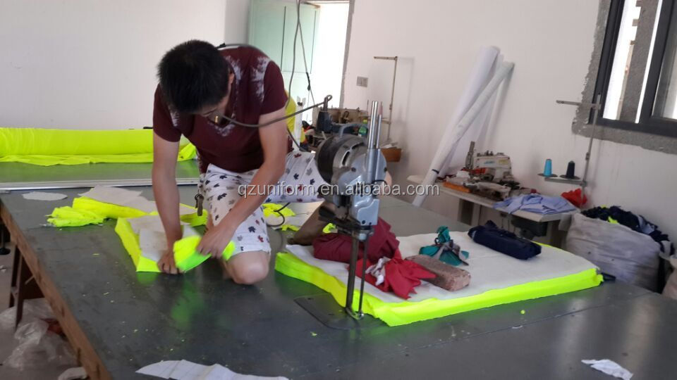 cutting linning.jpg