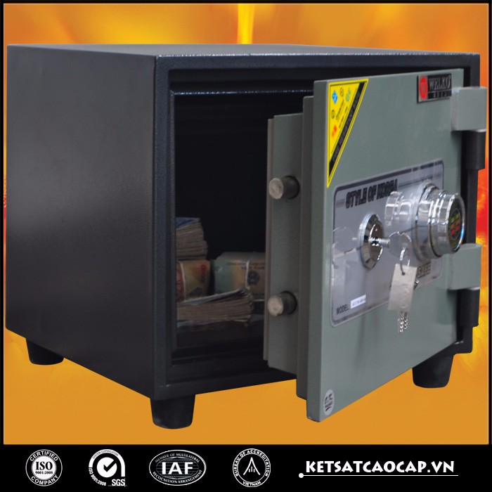 ket-sat-chong-chay-kcc-38-khoa-co-den-2.jpg